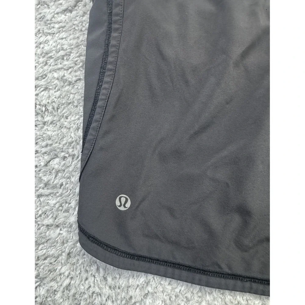 LULULEMON Women's Black Speed Up Shorts Size 14 Athletic 4.5 Inseam Pocket